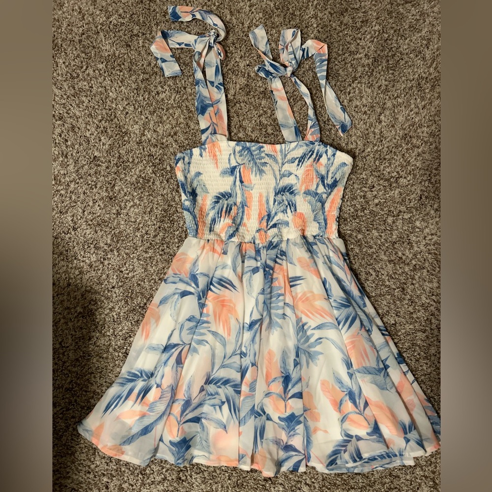 Flying Tomato Dress Size L- NWT